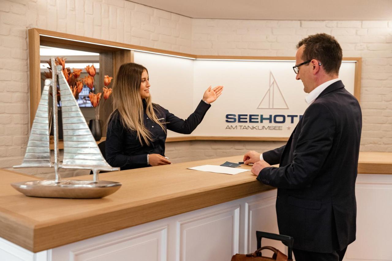 Seehotel Am Tankumsee Isenbuettel Екстер'єр фото